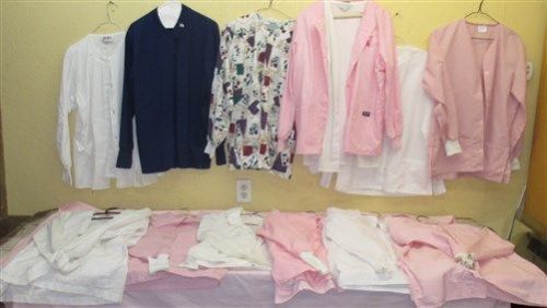 Set of 15 Pink Floral Dental Assistant Uniforms Candy Striper Nurse Blouse djm