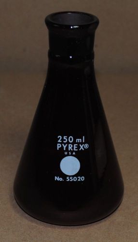Pyrex Borosilicate Glass Erlenmeyer Flask No. 55020 250 mL
