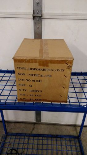 1000 / 1case Vinyl Disposable Gloves Pre-Powder Medium