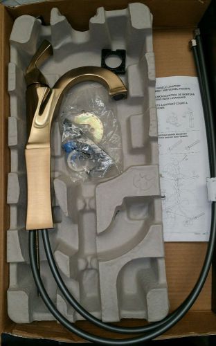 Delta 751-CZ-DST Dryden Single Handle Bathroom Faucet in &#034;Champagne Bronze&#034;