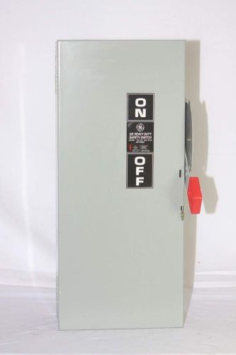 General Electric 100 Amp Safety Switch TH3223R 2 Pole  With FLNR35 Fuses