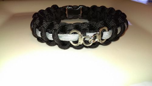&#039;Thin Gray Line&#039; Corrections Officer Paracord Bracelet with handcuffs
