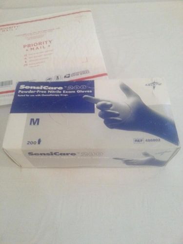 Medline Sensicare 200 Non-Sterile Powder-Free Latex-Free Nitrile Exam Gloves Med