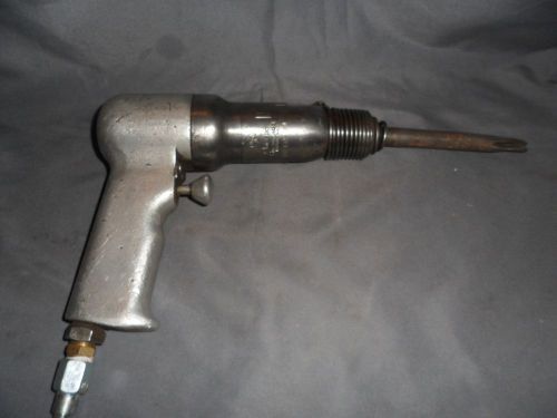 Chicago Pneumatic Air Rivet Hammer Gun
