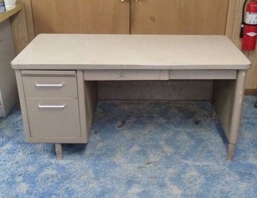 Metal Tanker Desk Mid Century Vintage Garage Office Home Steelcase Shaw Walker