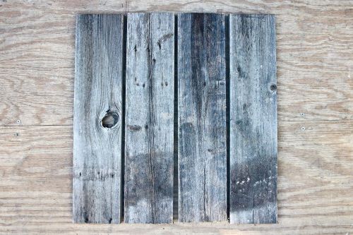 2 Reclaimed Grey Fence Wood Planks - 2 feet Long 24&#034; x 5 5/8&#034; Wide