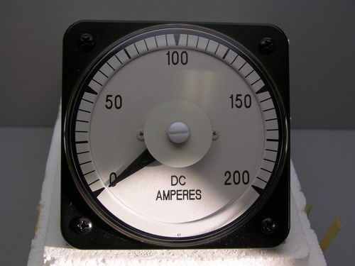 Yokogawa DB-40  0-200 DC Amps Panel Mount Ammeter 4&#034;D Calibrated 3/00