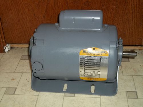 BLADOR NEW Industrial Motor 1/3 HP RL1205A Volts 115/230  R.P.M. 5450 Thermally