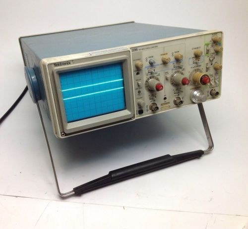 Tektronix 2215 60 MHz Oscilloscope