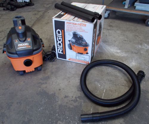 Ridgid WD4070 4 Gallon Portable Wet / Dry Vacuum 011