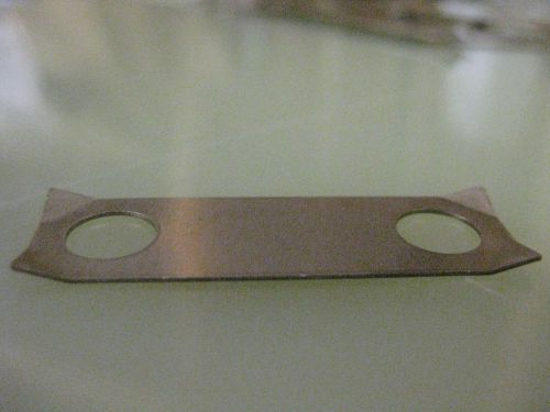 1983+- pieces Nut &amp; Bolt Locking Plate p/n 12284704  htf  New
