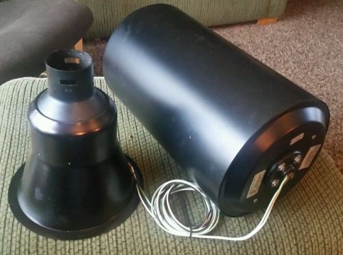 Gotham 8&#034; Wall/Ceiling Mount Cylinder Light 120V NEW With Reflector Black