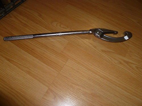 OWATONNA TOOL CO. SPANNER WRENCH 885 ~ New no box