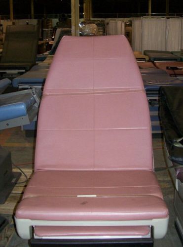 Midmark 405 exam table - nice condition for sale