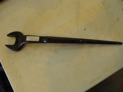 PROTO C912 2 INCH OPEN END OFF-SET SPUD WRENCH USED AS IS