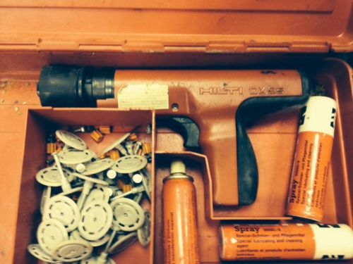 HILTI DX35 DX 35 POWDER ACTUATED TOOL WITH CASE  NOSE GUARD 2000 charges