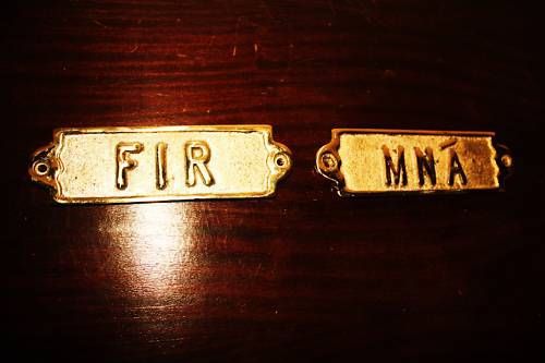 Fir &amp; Mna  - Irish / Gaelic Man Women Male Female Pub &amp; Bar Bathroom Signs