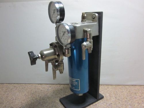 Binks Model 86-948 Regulator/Extractor  used