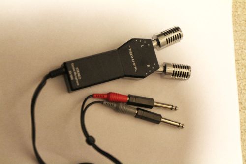 Realistic Stereo Electret Microphone 33-1065. Includes 2 Plug Adapters