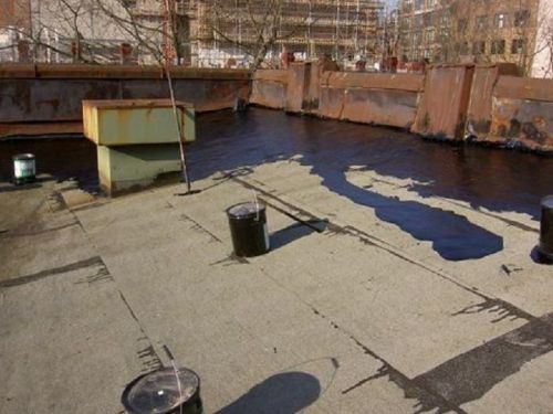 Asphalt roof coating (all weatther - wet or dry) 1 complete roof package for sale
