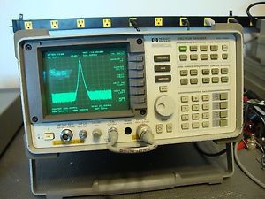 Hp agilent 8560a spectrum analyzer w/tracking generator 50 hz-2.9 ghz cal&#039;d opt2 for sale