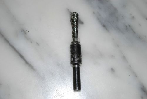 1/4&#034; CRIMPED WIRE END BRUSH .0104 SS WIRE