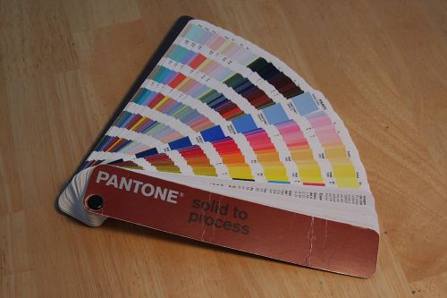 PANTONE SOLID TO PROCESS SWATCH BOOK