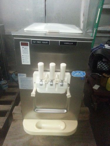 Carpigiani UC 1131/G Ice Cream Frozen Yogurt Countertop Machine