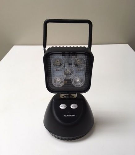 15W LED RECHARGEABLE WORKLIGHT