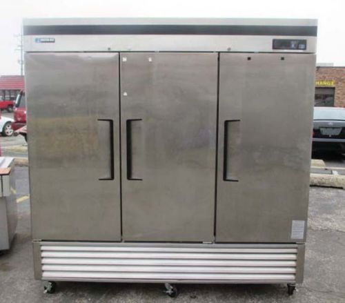Master-Bilt 3 Solid Door Reach-In Refrigerator  Model# CCR-72TR