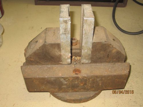 Machinist Milling Vise 9&#034; x 7 1/4&#034; tall x 4 1/2&#034; wide  Mount for Swivel Base.