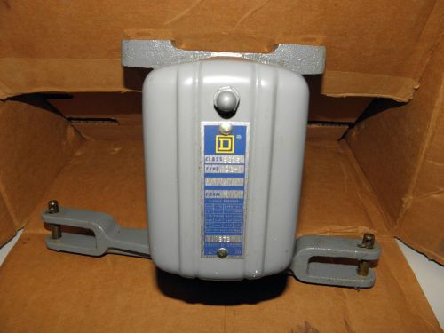New square d co. float switch 2-pole class 9035 type dg-1 heavy duty 600 vac max for sale