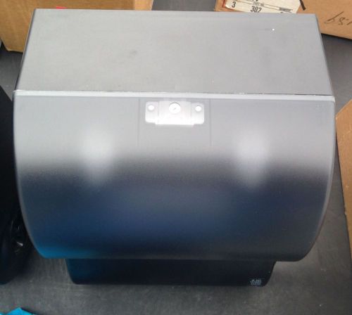 Vondrehle 8877 Commercial Paper Towel Dispenser AUTO-CUT BLACK