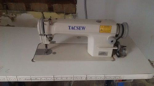TACSEW T8700 INDUSTRIAL SEWING MACHINE W TABLE LIGHT MOTOR