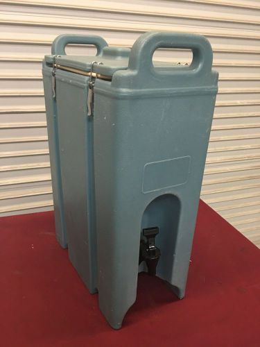 5 Gallon Cambro Insulated Drink Dispenser LCD 500 #5346 Blue NSF Catering Hot