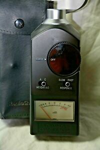 Radio Shack 33-2050 Analog Sound Level Meter