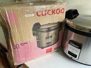 Cuckoo CR-3032 30 Cup Electric Commercial Rice Cooker Warmer Steaming