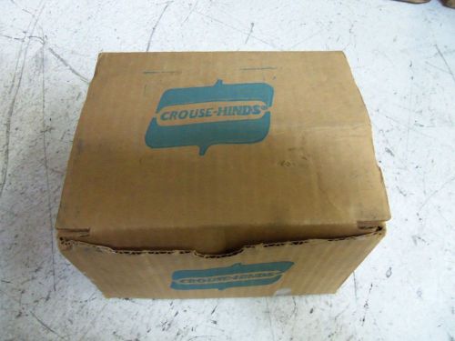 LOT OF 2 CROUSE-HINDS ARE33 CONDUIT *NEW IN A BOX*