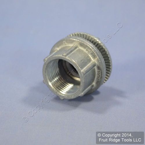 Leviton 3/4&#034; conduit watertight hub die-cast zinc for imc/rigid conduit hub-34 for sale