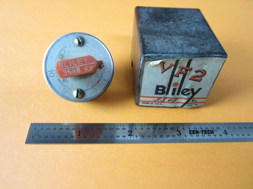 Vintage wwii quartz crystal bliley variable 3548 kc frequency vf2 +box bin#d3-30 for sale