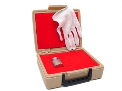 OHAUS 500g CALIBRATION WEIGHT Includes CARRYING CASE &amp; HANDLING GLOVE GUARANTEED