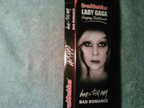New Lady Gaga Singing Tooth brush PRESS PLAY 2 songs Born This Way &amp; Bad Romance