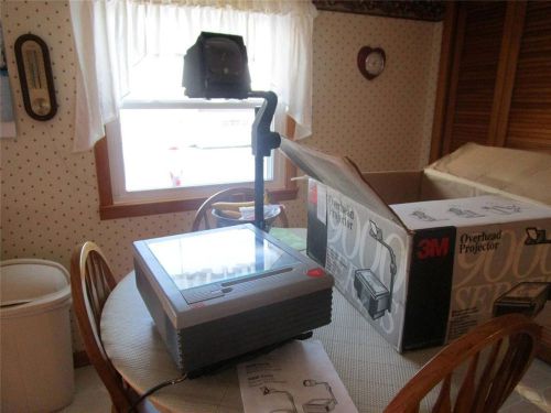 3M OVERHEAD PROJECTOR 9100 USED IN BOX WORKS GREAT