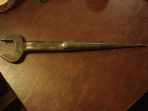 Vintage KLEIN 3214 SPUD WRENCH  1 5/8&#034;  IRON WORKERS TOOL