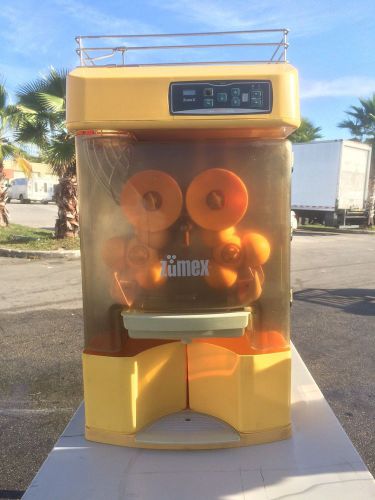 Zumex Commercial Orange Juicer