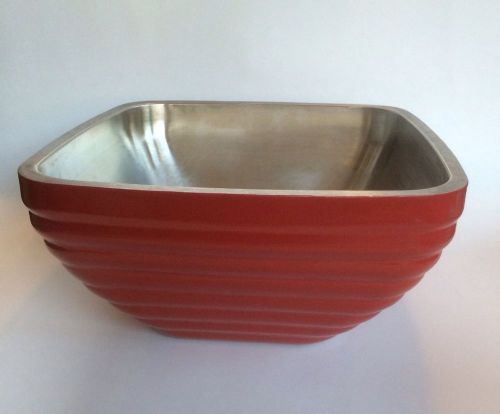Red Vollrath Commercial Stainless Insulated Serving Bowl