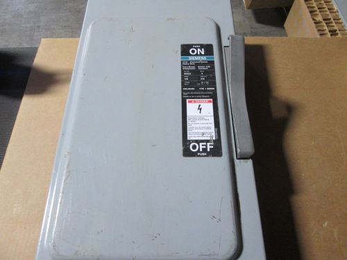 Siemens ITE 100 Amp Safety Switch Disconnect SN323 Fusible New No Box