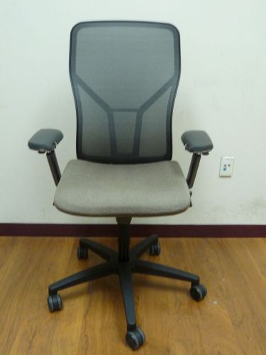 Allsteel &#034;ACUITY&#034; Black Fabric Seat &amp; Gray Mesh Back   **LOADED**#10728