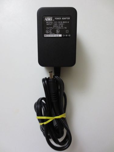 YHi Power Supply Adaptor Adapter Charger YC-1018-B05-U S/N 00005422 +5VDC (A559)