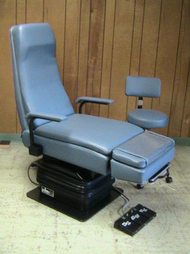 REFURBISHED PDM PODIATRY CHAIR WITH STOOL